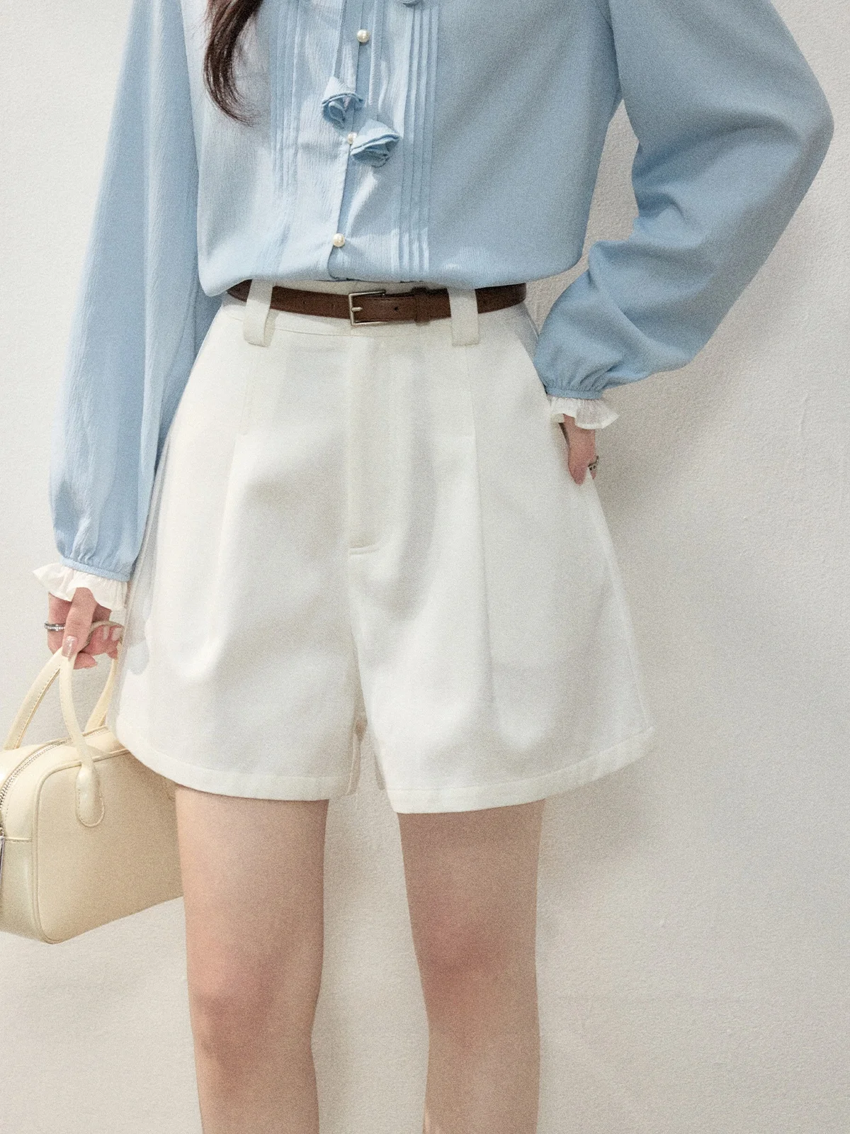 

Spring 2026 Casual Khaki Wide Leg ort Pants Women's Loose High Waist Straight Cut Pants Commute Friendly Casual Trousers