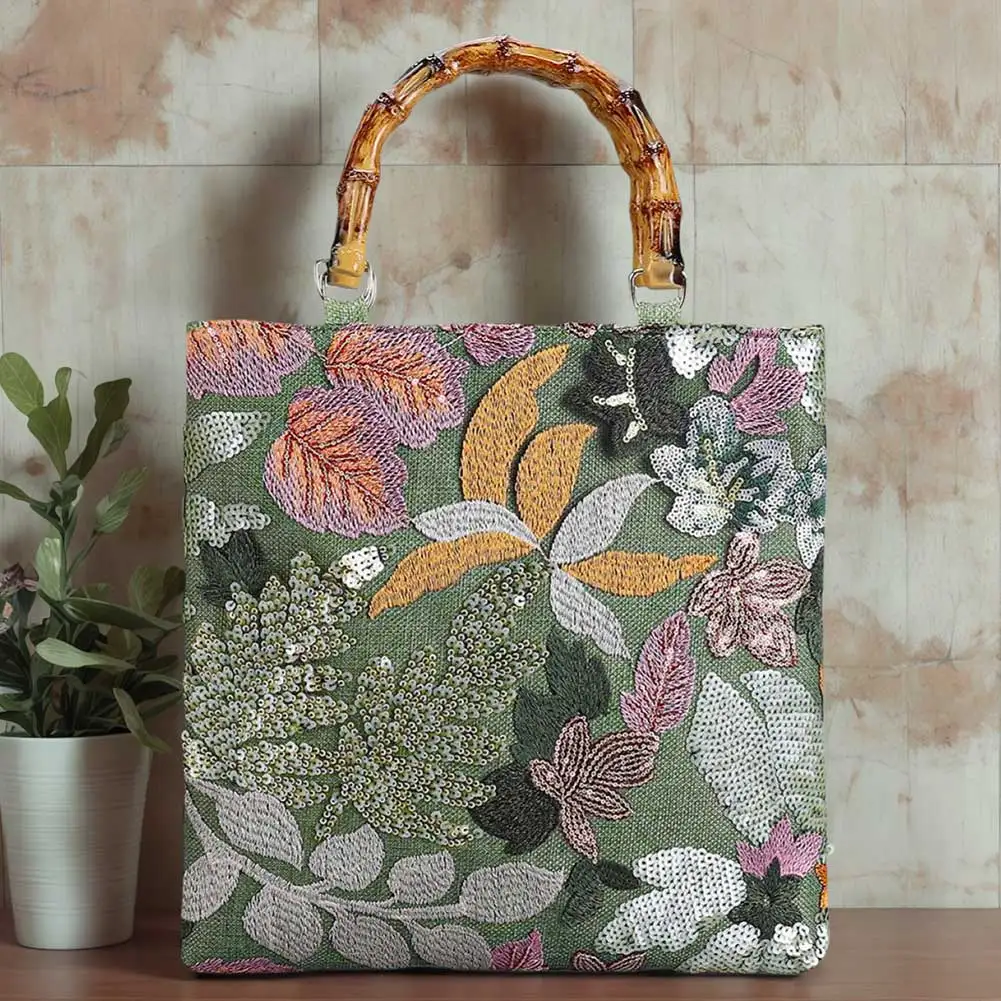 Kate Middleton Handbag: The Real Story Behind the Floral Embroidery Sequin Tote That Looks Like Her Style