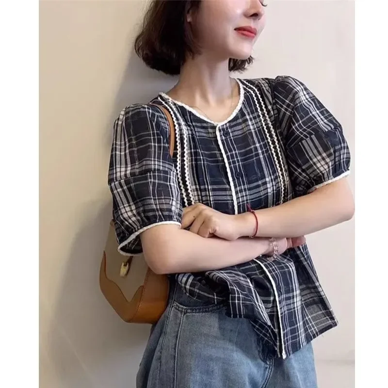 

Summer New All Match Round Neck Short Sleeved Slimming Plaid Shirt Women's Loose and Versatile Small Shirt Classic Top
