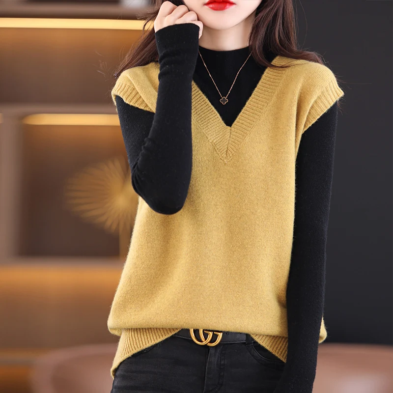 Women's Korean Sleeveless Knit V-Neck Sweater Vest Spring and Autumn New Elegant Loose Solid Color Casual Fashion Wool Pullover