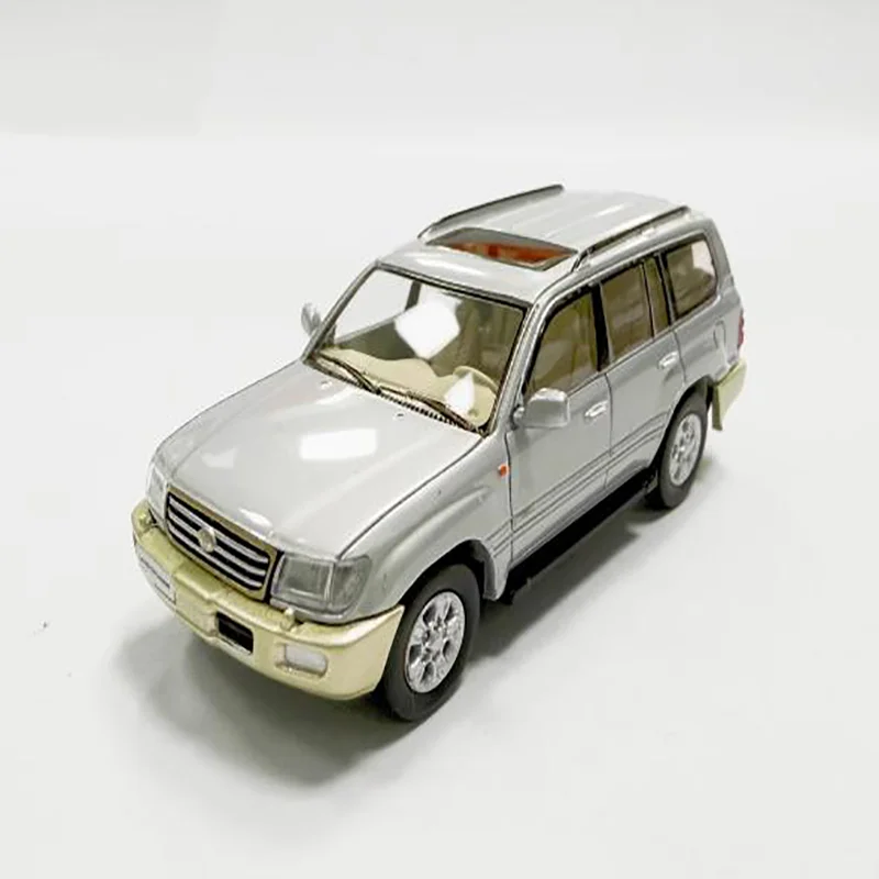 1/87 Scale Land Off-road Vehicle LC100 Land Cruiser Limited Edition Plastic Car Model Simulation Vehicle Toy Collection