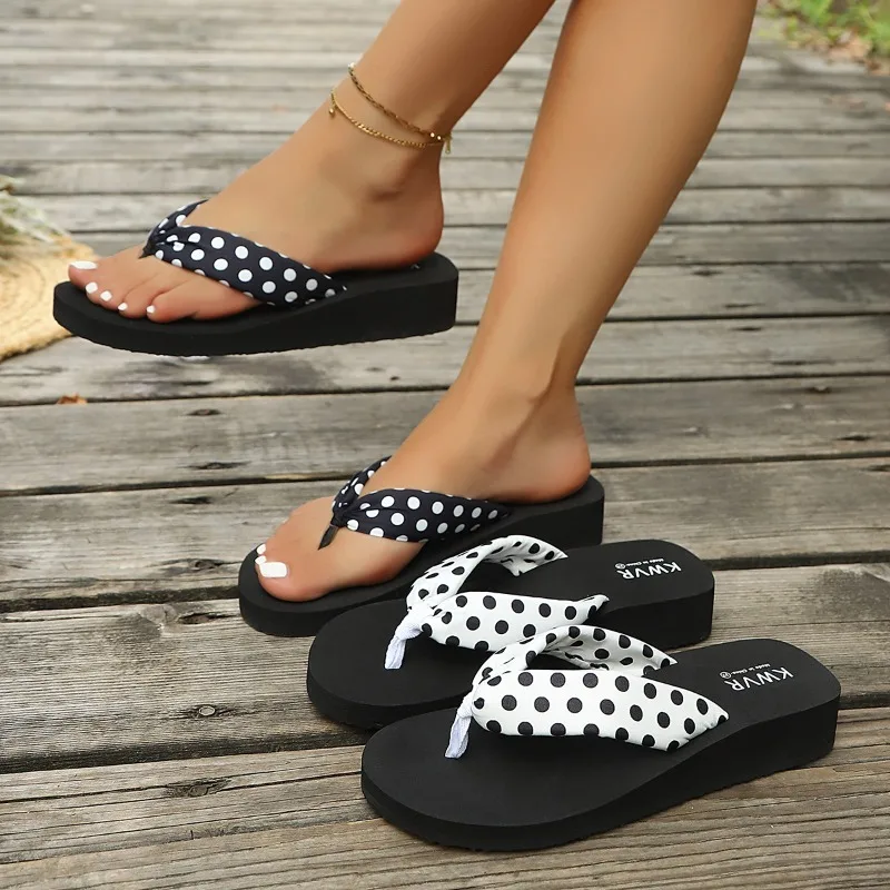 Wave Point Style Women's Fish Mouth Clip-toe Comfortable Thick Sole Slippers Women Vintage Lightweight Beach Sandals Summer New