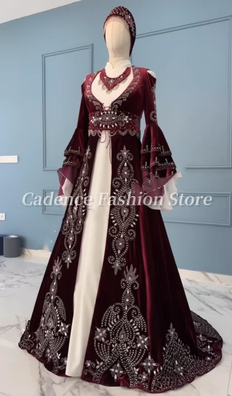 맞춤형 부르고뉴 전통 여성 두바이 이브닝 드레스 럭셔리 페르시 아플리케 아라비안 로브 플레어 슬리브 댄스 파티 드레스