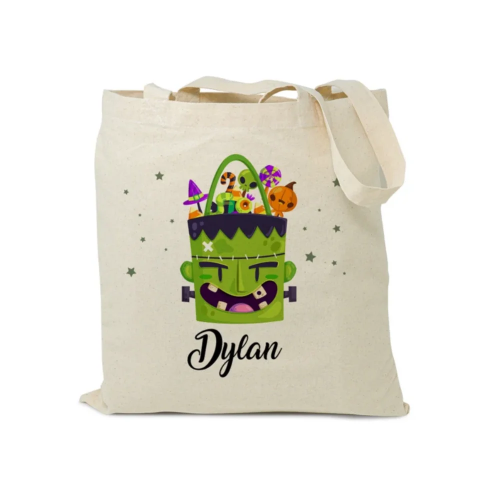 حقيبة حمل الهالوين المخصصة، حقيبة خدعة أو علاج ذات اسم مخصص