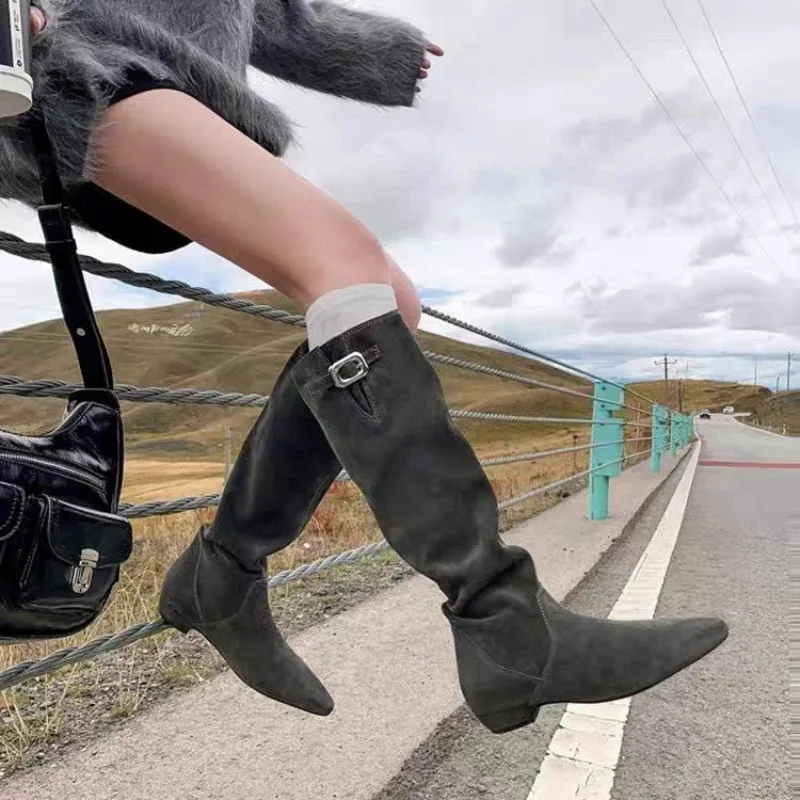 

Hot Seller 2026 Western Women Knee High Boots Pleated Footwear Fashion Pointed Toe Sexy Ladies Long Boots Zippers Wedges Shoes