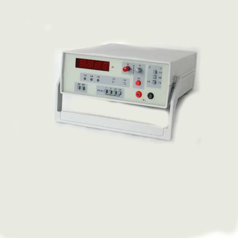 Multi-range high-precision, digital fluxmeter HT701 fluxmeter