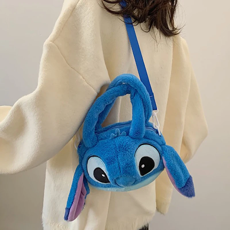 Disney Stitch Plush Messenger กระเป๋าการ์ตูนผู้หญิงแฟชั่นไหล่กระเป๋าน่ารักอะนิเมะสไตล์น่ารักตุ๊กตากระเป๋าถือของขวัญวันเกิด