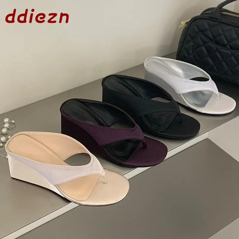 

Fashion Silk Designer Wedges Summer Beach Flip Flops For Women Heels Shoes Round Toe Female Slides Sandals Ladies Slippers Shoes