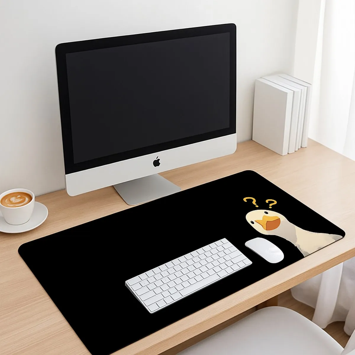 1 tappetino per mouse Question Duck, base in gomma antiscivolo |   Ideale per l'arredamento dell'home office |   Design artistico animale divertente nero |   Accessorio da scrivania