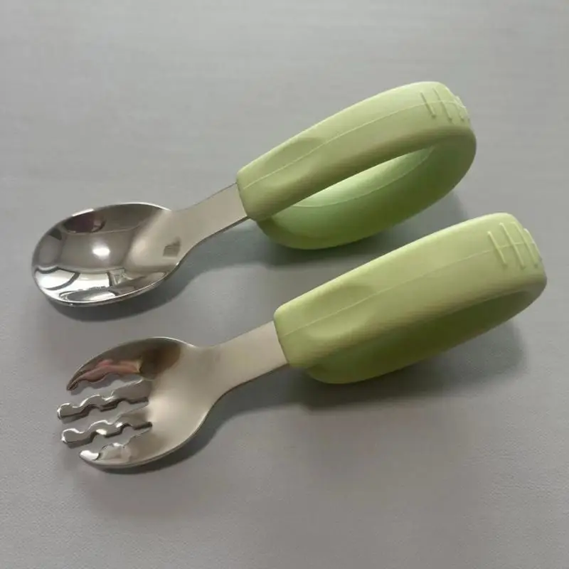 

N1HB младенца кормления посуды мягкая силиконовая ручка легкая захват для и ложки с коробкой для хранения для маленьких рук.