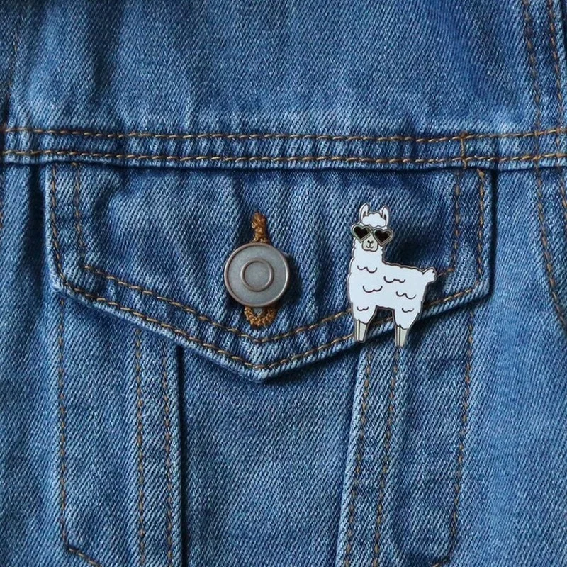 Llama Enamel Pin Lapel Pins Badge  Lover Gift