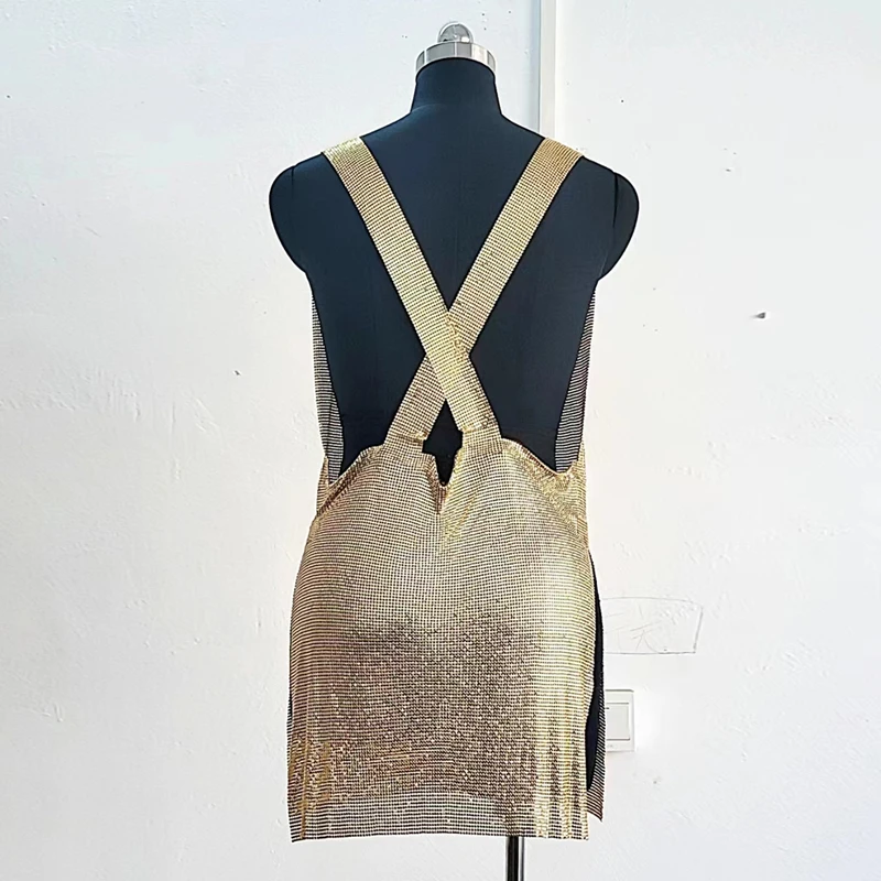 Silbernes Pailletten-Minikleid für Damen, glitzerndes, figurbetontes Partykleid mit Wasserfallausschnitt, sexy, ärmellos, rückenfrei, für Nachtclub und Abendveranstaltungen. – Detail 6