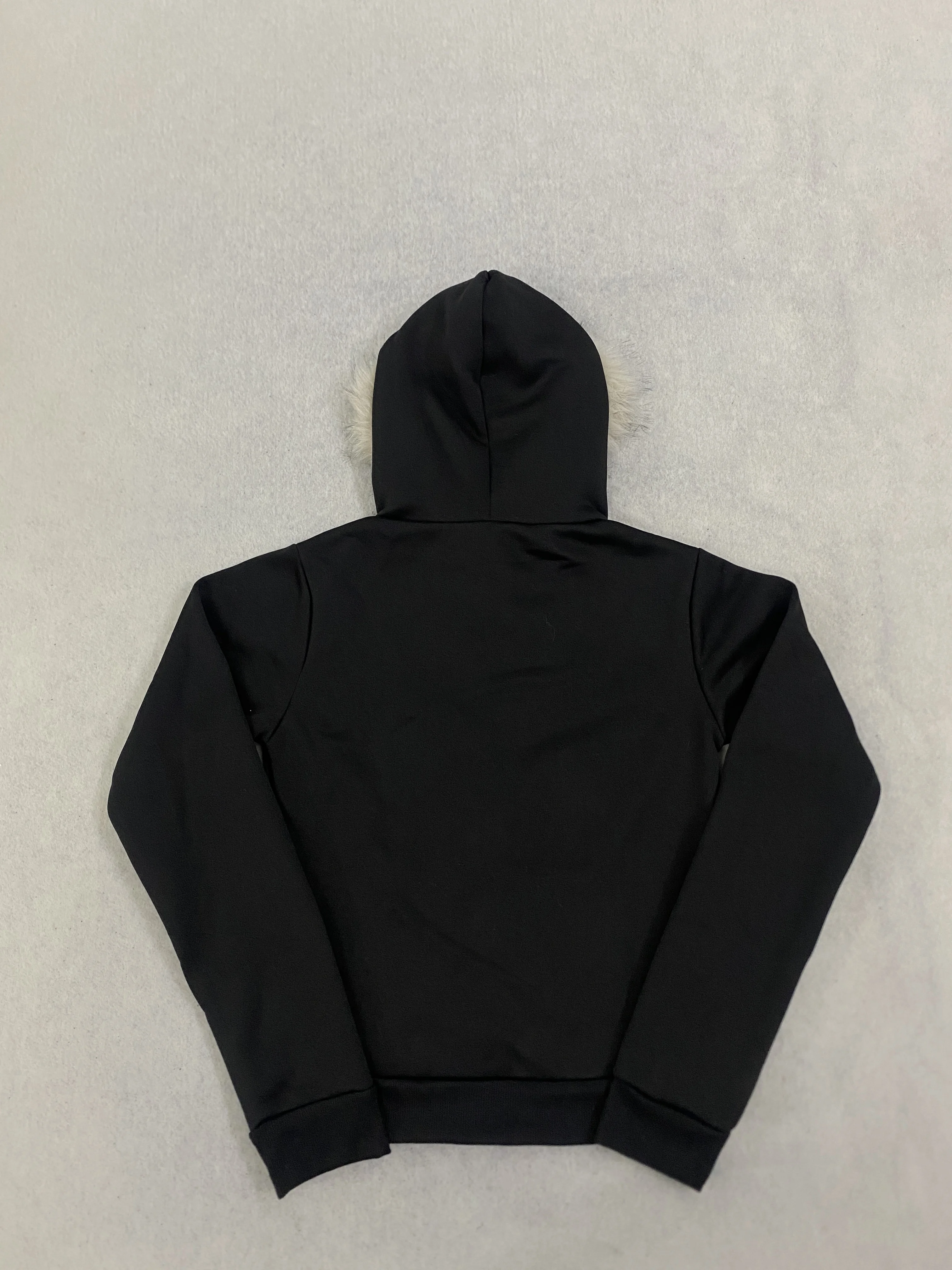 Herbst-/Wintermode, lässiger Damen-Hoodie, mit Pelzkragen, schlichte Farbe, Y2K-Retro-Design, kurzer, figurbetonter Hoodie im High-Street-Stil für einen trendigen Look. – Detail 7