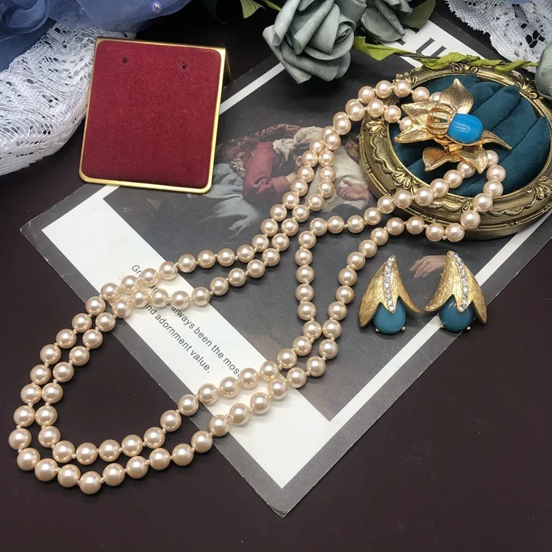 

Medieval Jewelry, Champagne Glazed Pearl Necklace, Earrings, Flower Shape, Long Double-layer Sweater Chain, Stud Earrings Set.