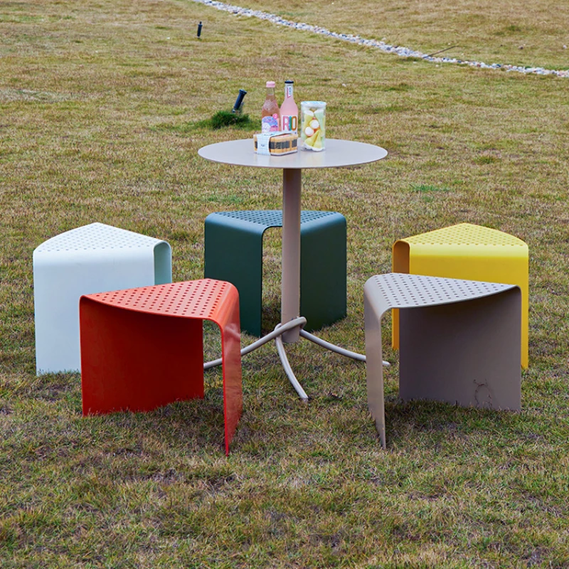 

Outdoor courtyard circular tables and chairs, leisure dining chairs, simple and modern