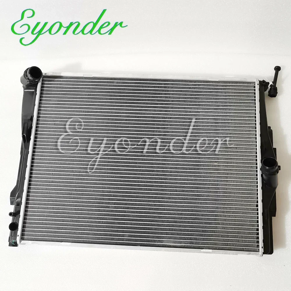 Cooling Radiator for BMW E81 E82 E88 E87 116i 118i 120i 130i X1 E84 E93 E92 E91 E90 316 325 330 320 17117559273 7521048 7559273