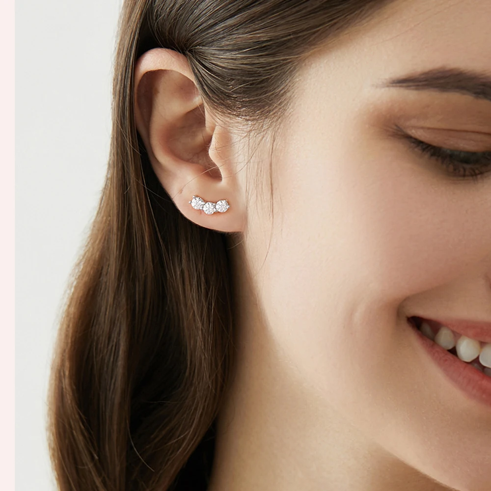 Real D Color Moissanite Diamond Earrings GRA Certified 925 Sterling Silver Sparkling Smile Stud Earrings for Women Jewelry Gift S4c28ead566f543dc8c00ef41dbac271cA