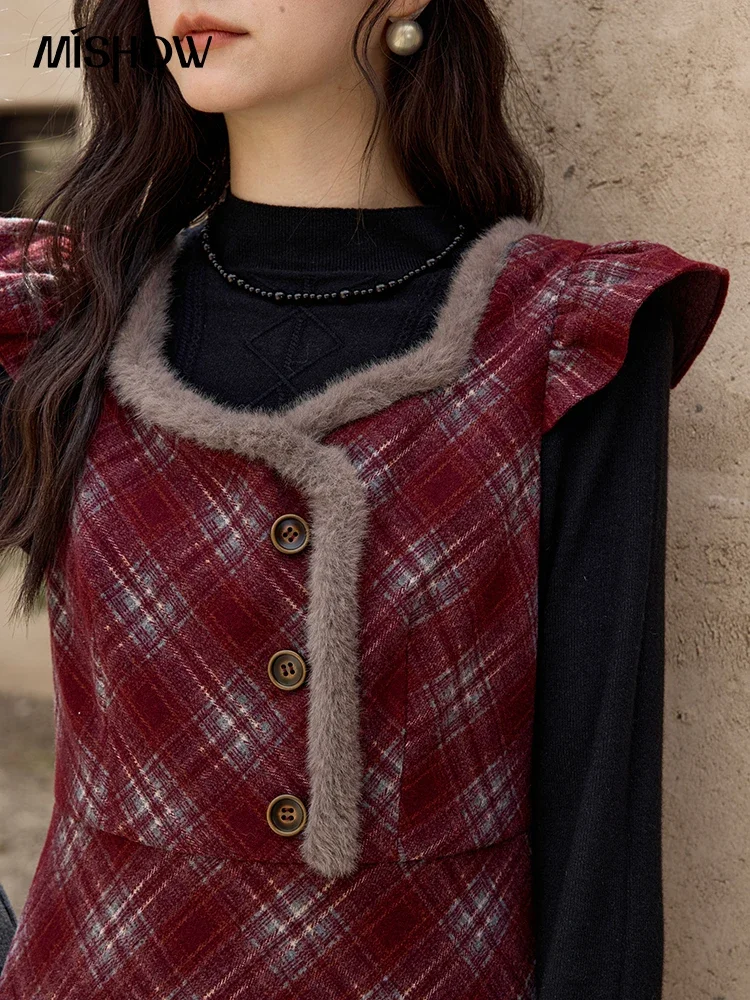 MISHOW French Red Plaid Dress For Women 2024 Autunmn Winter New Korean Vintage Sweet Slim Single Breasted Vest Dress MXD34L2065