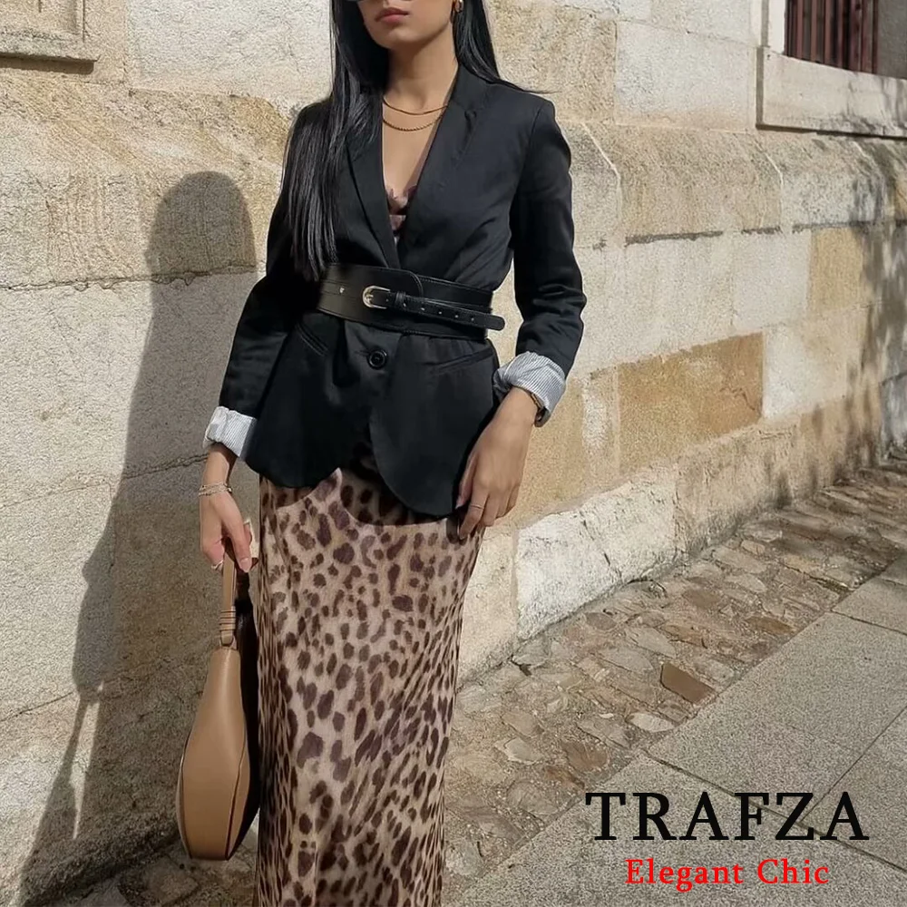 TRAFZA Elegant Casual Leopard Print Half Body Skirt Women\'s high-Waisted Long Skirt New for 2024 Spring Fasion Leopard Skirt