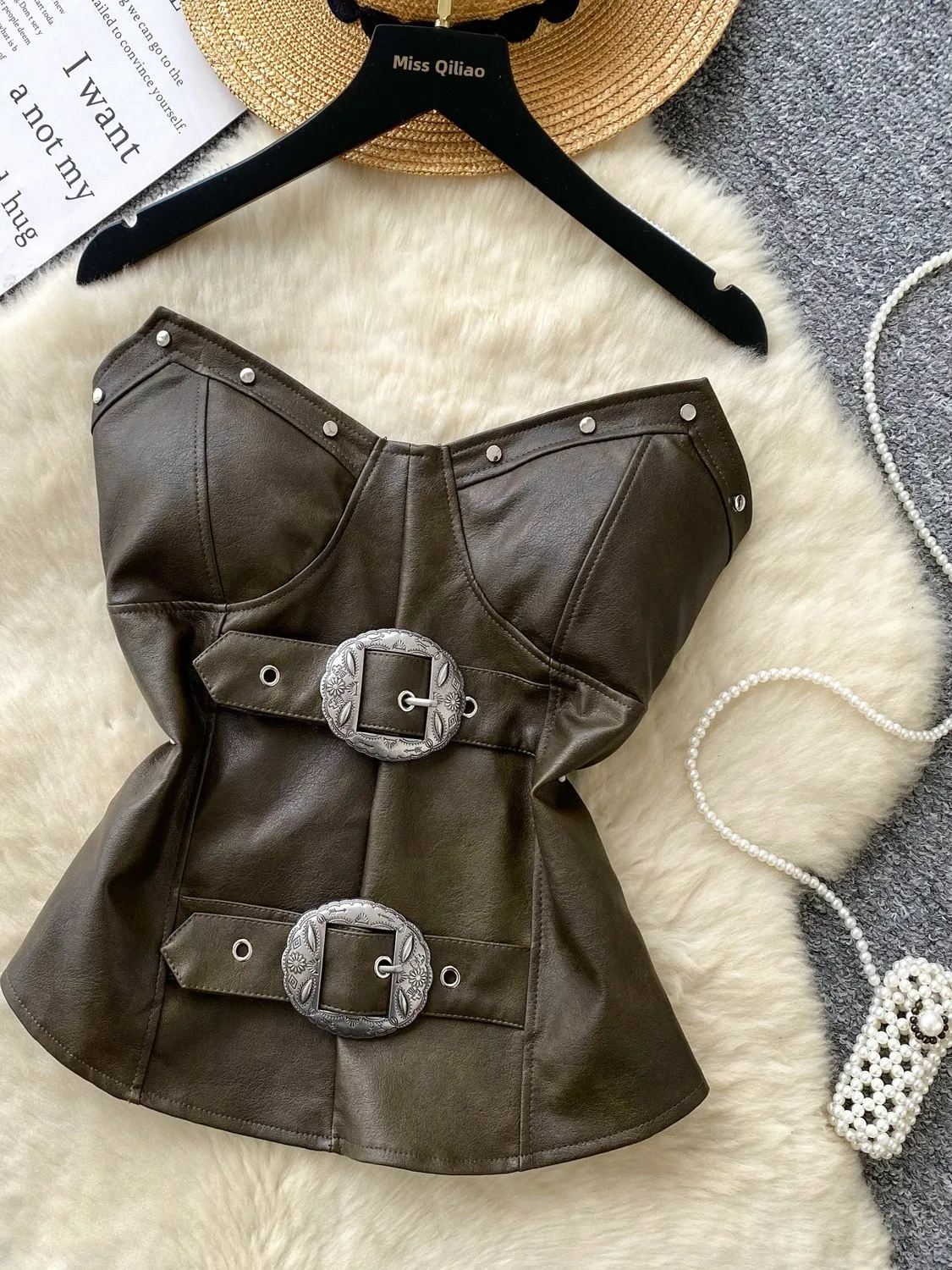 

Sweet Cool Spicy Women's PU Leather Crop Top Heavy Metal Bule Waist Cinching Svel Tube Vest for Autumn Faion 2025