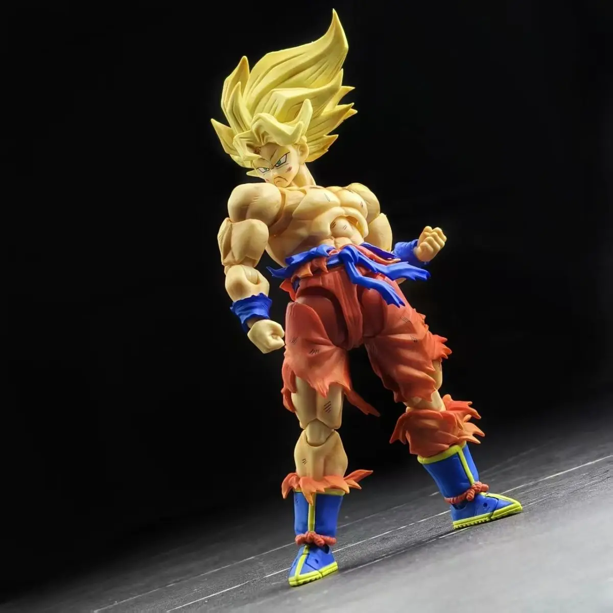 N&T Stutio Dragon Ball Super Saiyan Goku 3.0 Body Action Figure Shf Oorlog Beschadigd Son Goku Wekelijks Beeldje Pvc Model Collctie Speelgoed
