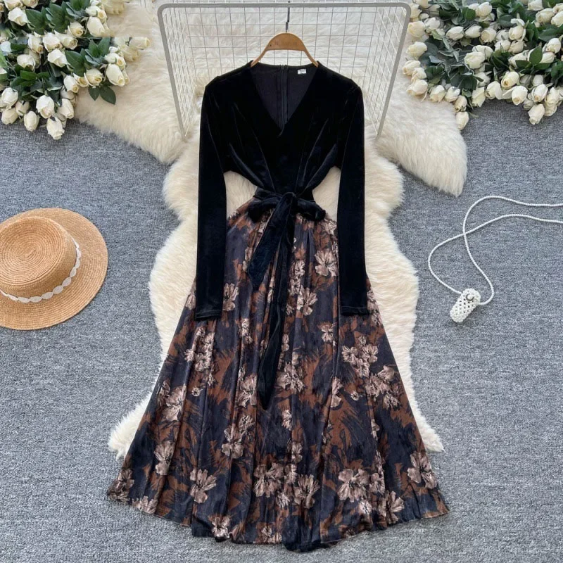 Sweet Floral Women Dress 2025 Vestidos De Mujer Bandage Slim Waist Patchwork Velvet Robe Femme A-line Vintage Thicked Dresses