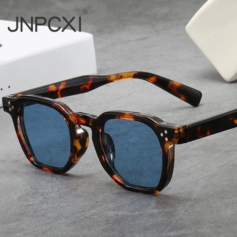 JNPCXI Modische quadratische Sonnenbrille für Herren, Farbverlauf, UV400, Vintage-Nieten, Damen-Trend-Sonnenbrille in Teefarbe
