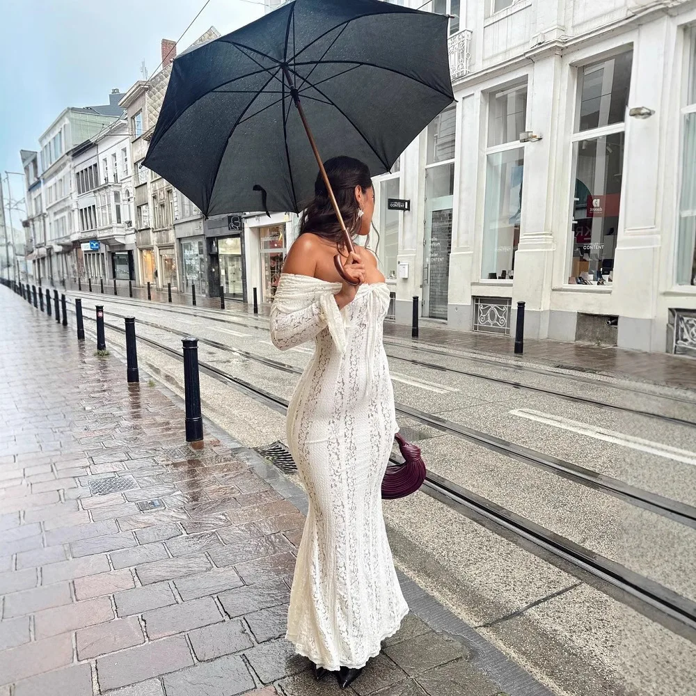 Abito lungo vintage con spalle scoperte in pizzo floreale scavato Moda donna Abiti slim a maniche lunghe svasati 2025 Elegante abito da festa da donna