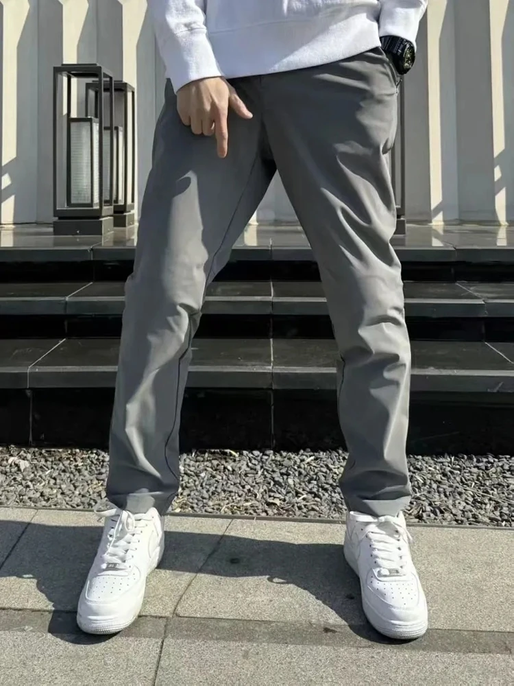 

Уличные ветрозащитные, водонепроницаемые, маслостойкие, грязеотталкивающие брюки для весны и лета с охлаждающим эффектом, спортивные повседневные брюки с четырехсторонней эластичностью и воздухопроницаемостью.