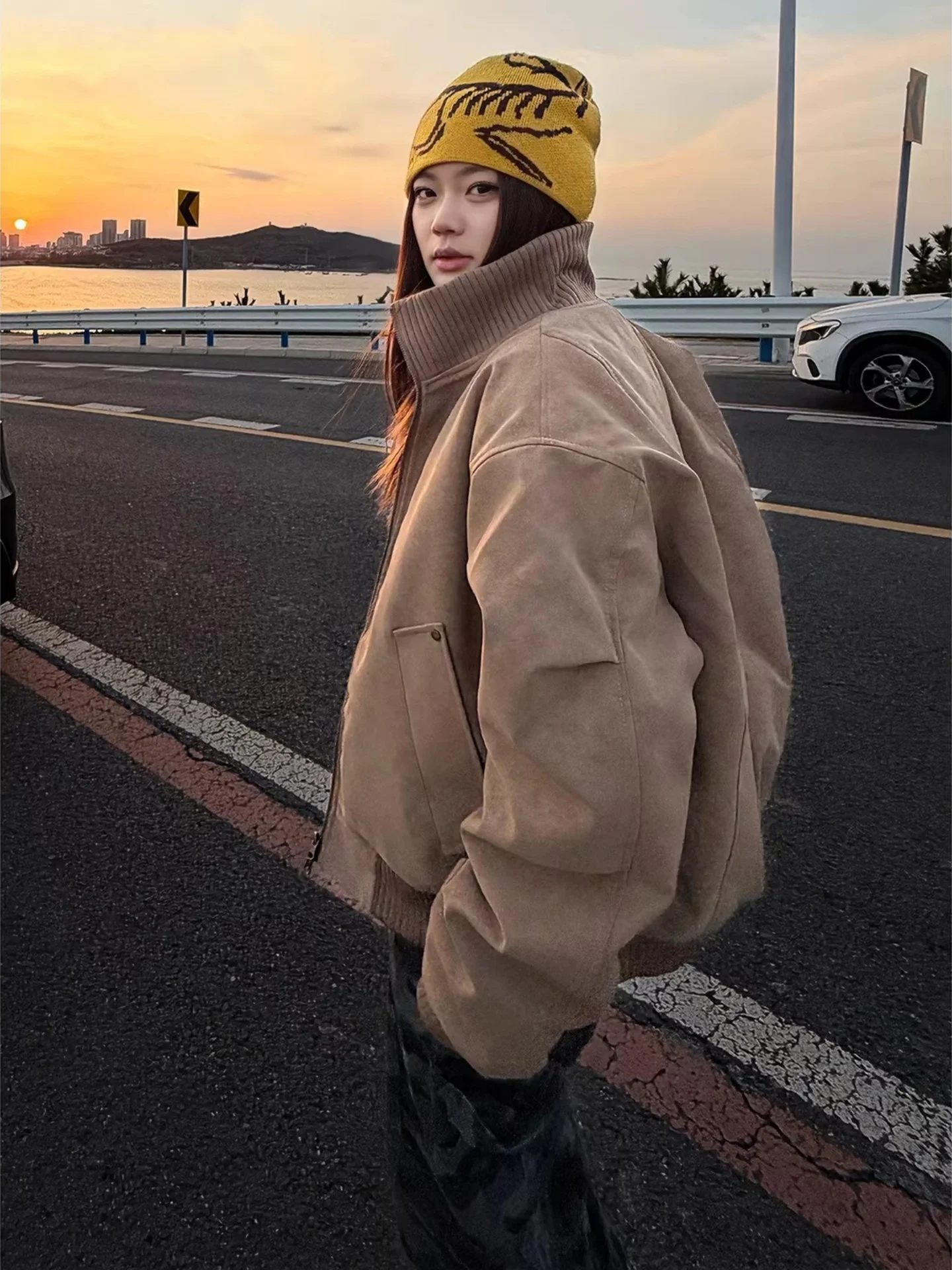 

Corduroy PU Leather Jaet Men's Winter ort Baseball Sle Stand Collar Fce Lined Cotton Workwear Coat in Coffee Color