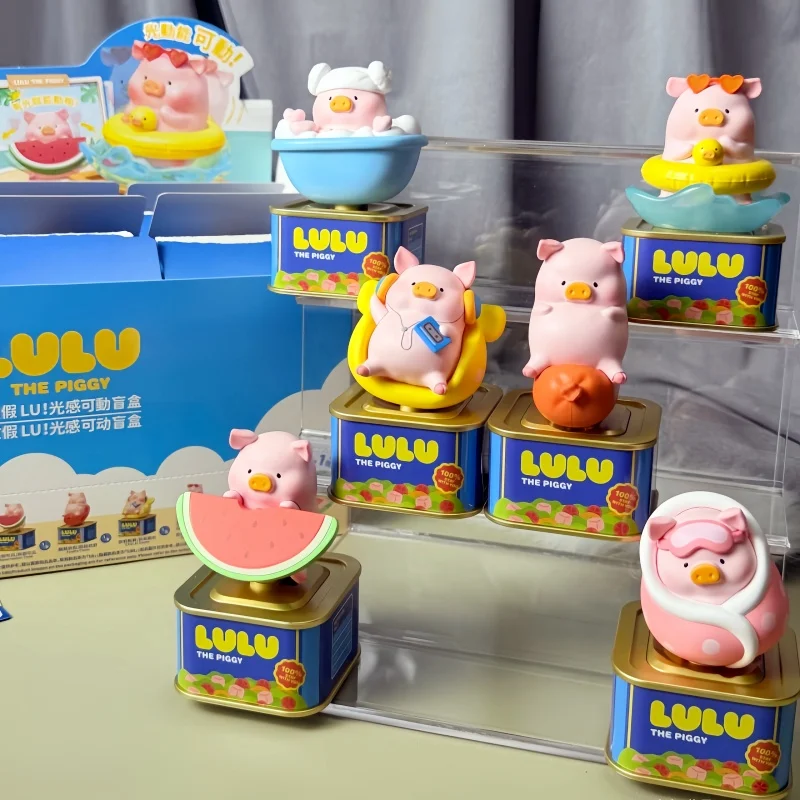 52TOYS LuLu The Piggy Holiday Series Solar Motion Blind Box Kawaii Action Figure Light Sensitive Model Desk Ornament Toys Gifts view 6
