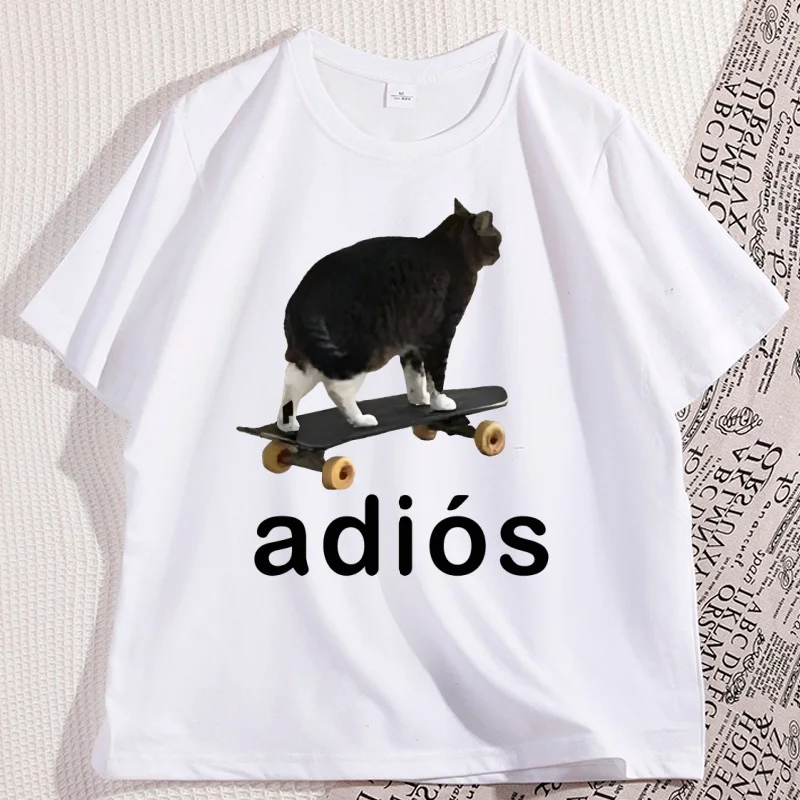 

Funny Skateboard Cat T-shirt Round Neck Loose T Shirt Cool Streetwear Men's Short Sleeve Tee Shirt Couple Tops Clothes