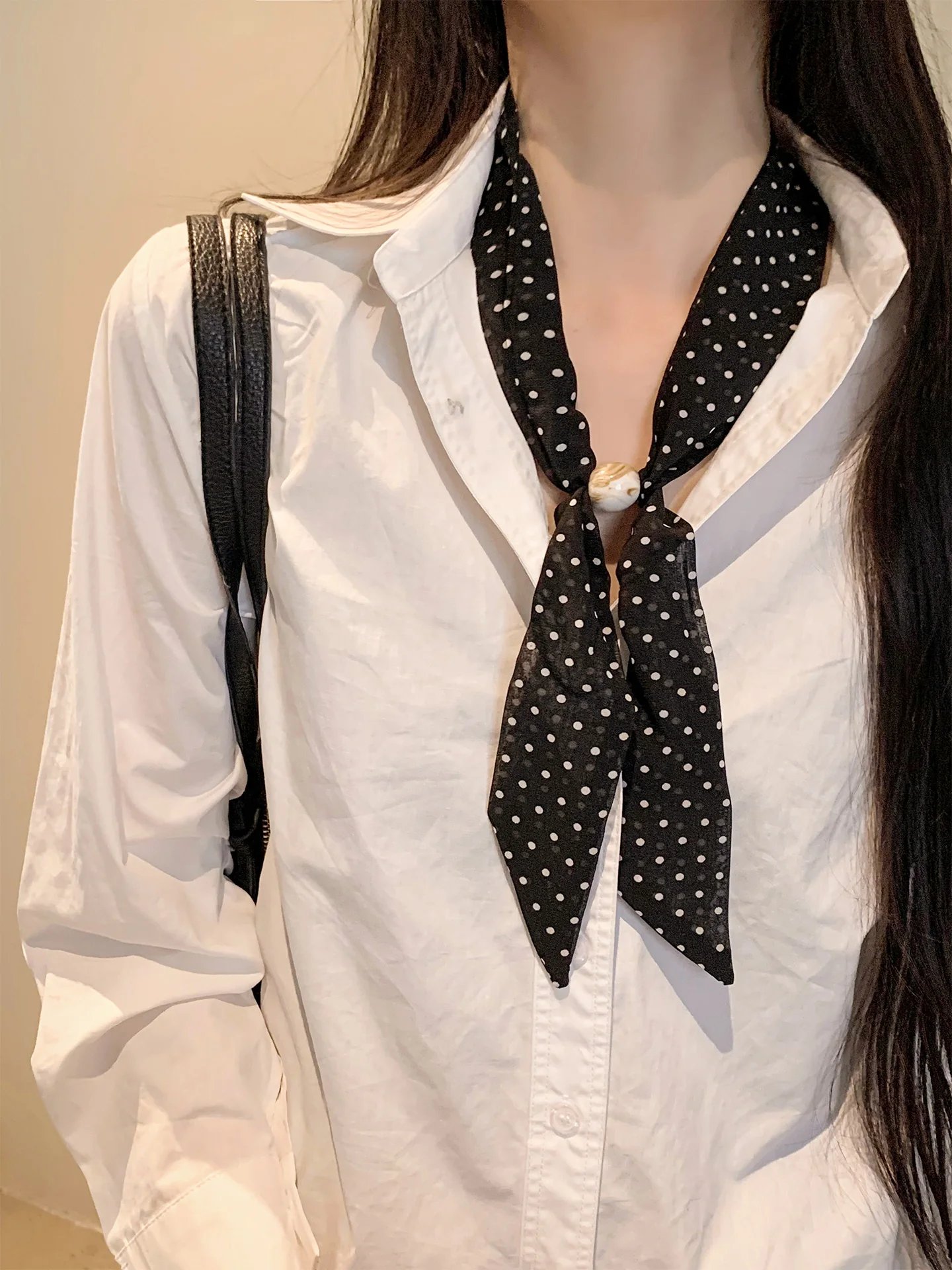 lenco-coreano-feminino-de-bolinhas-ajustavel-para-pescoco-versatil-e-elegante-acessorio-de-moda-primavera-verao