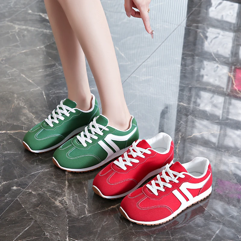 

2025 Summer New Women Sneakers Fashion Women Vulcanized Shoes Flats Shoes Women Comfort Leather Casual Shoes Sneakers
