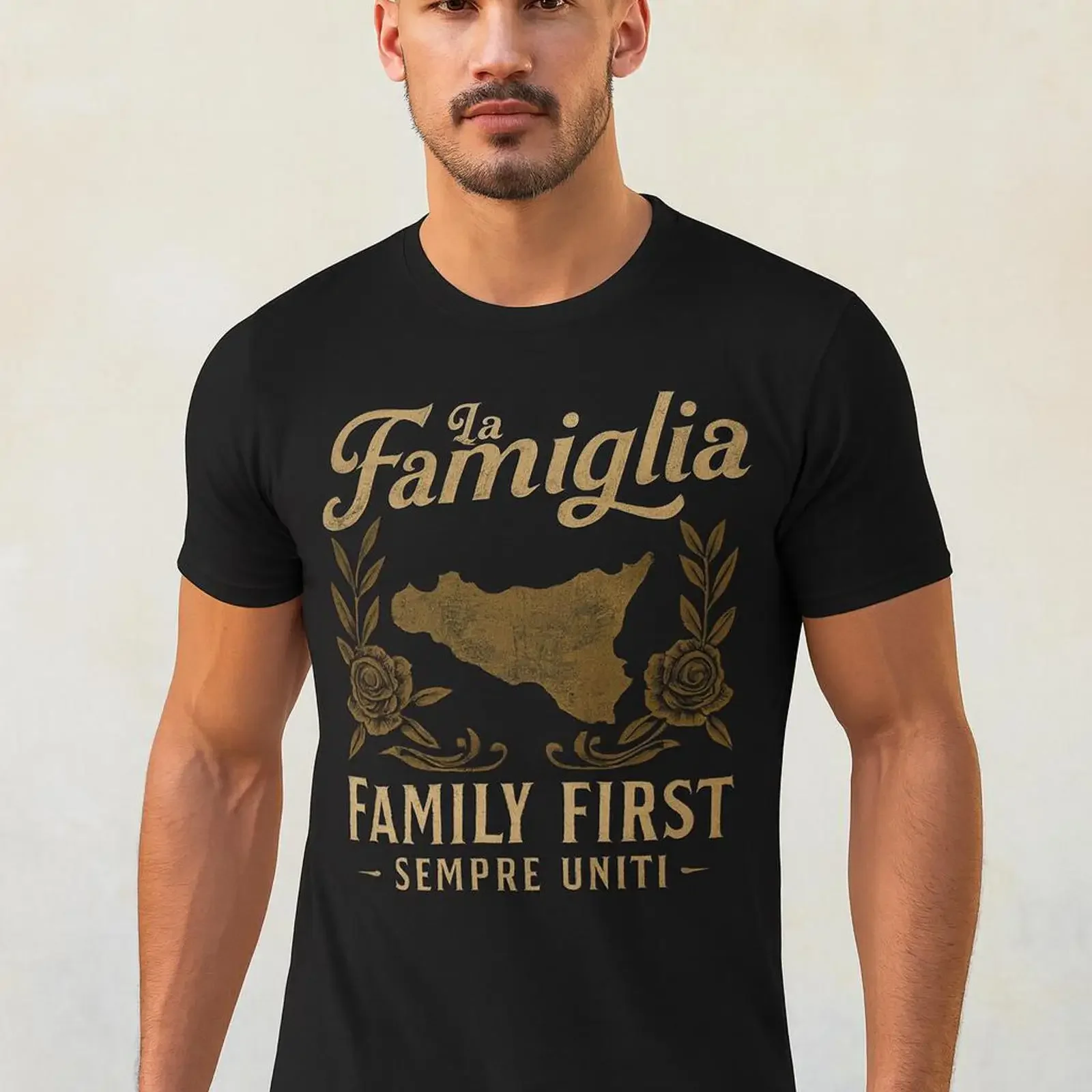 T-shirt La Famiglia « Famille Première Toujours Unie » – Design Sicile Italienne pour un style vintage délavé, streetwear unisexe graphique et élégant