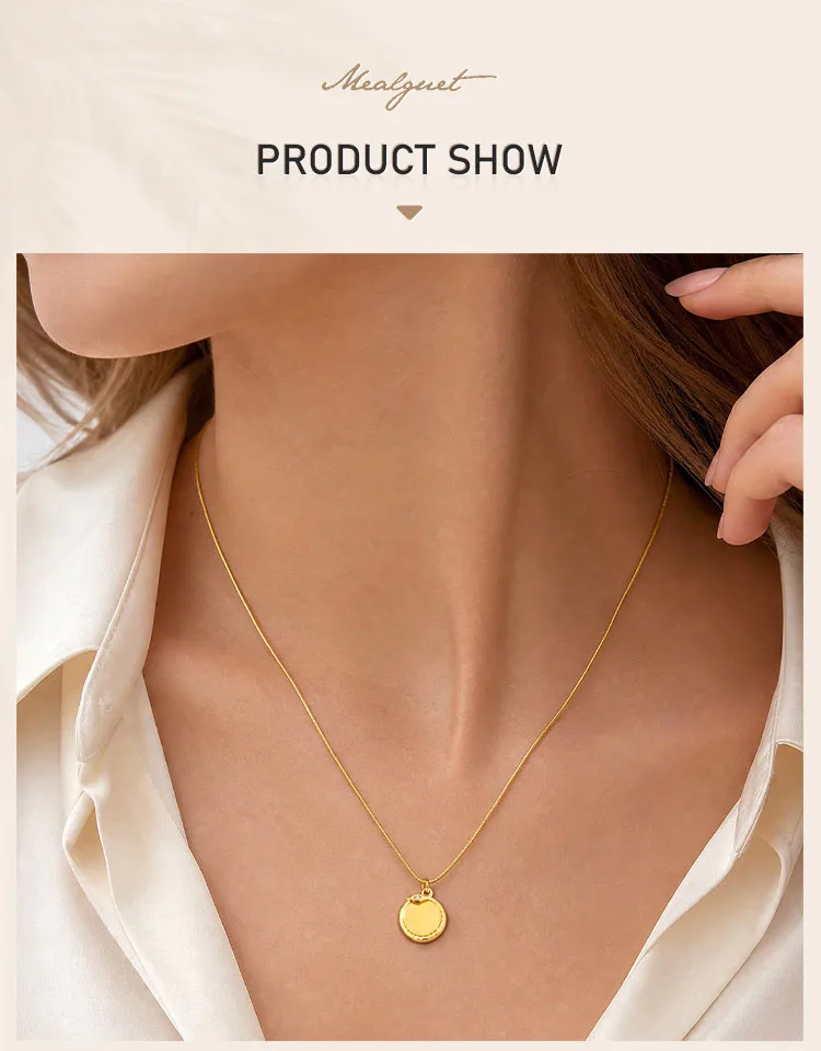 Personalisierte Initialen-Münz-Halskette, 18K vergoldete Edelstahl-Schlangenkette, individueller Schmuck für den Einzelhandel – Detail 3