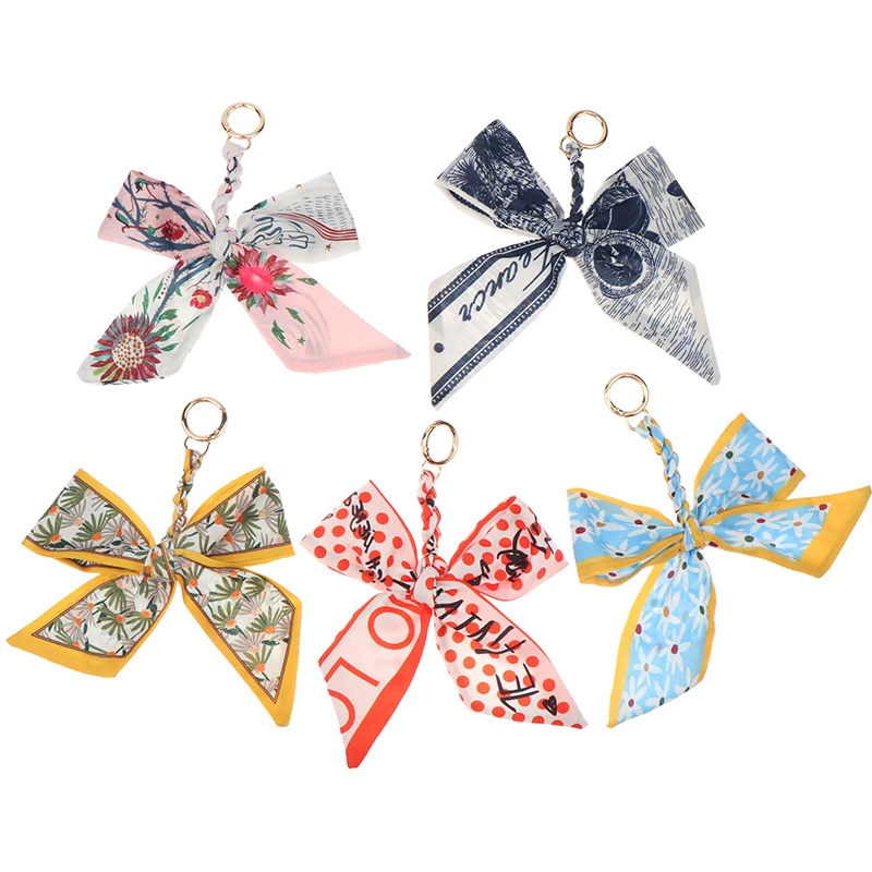 tipoCC88 pratiqueCC88품Camellia Jedwabny szalik Bowknot Brelok do kluczy Świeża damska torba Decor .Wstążka Kokarda Romantyczna torba Urok Modne akcesoria — zdjęcie 4