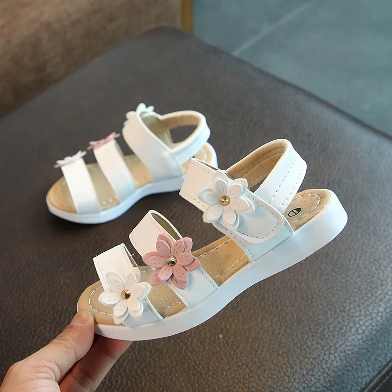 Sandali per bambini ragazze Platform Flats Princess Flower Kids Baby Summer Shoes 21-36 Beige Pink Soft Footwear Fashion