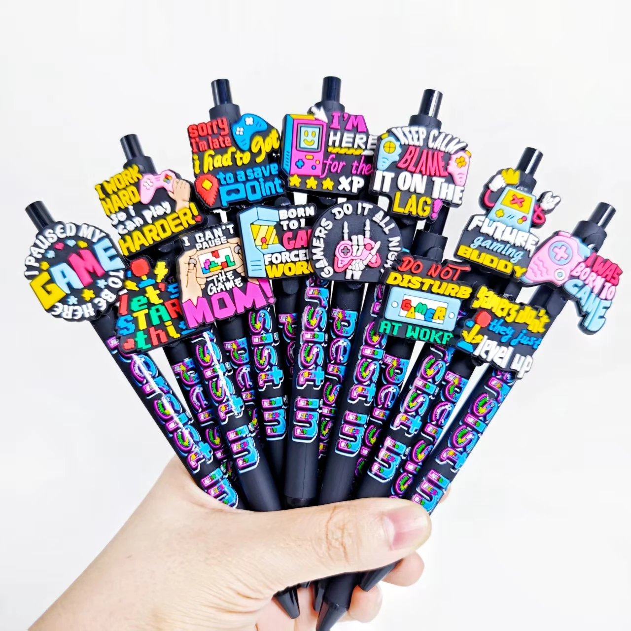 

13pcs/25pcs Game Console Spirit Theme Ballpoint Pen Creative "Persist in" Printing Daily Office Student Learning Stationery Pen