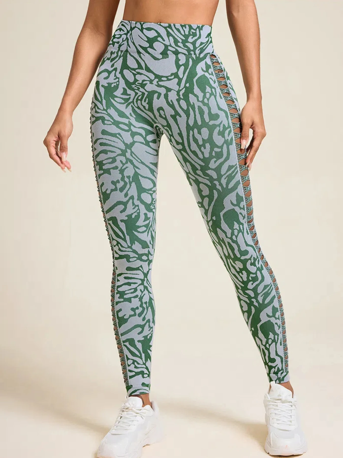 กางเกงโยคะเอวสูงไร้ตะเข็บแบบเว้าข้างสำหรับผู้หญิง กางเกงออกกำลังกายวิ่งกันลื่น ดีไซน์ยกกระชับสะโพกทรงลูกพีช กางเกงขายาวสำหรับเล่นกีฬา