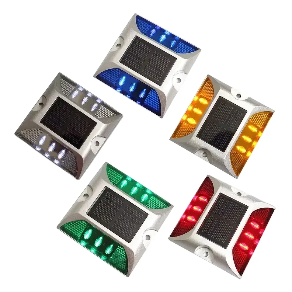 Solar Energy Cast Aluminum Spike  Flashing Night Warning Strobe Lamp Truck Road Garden Expressway Obstacle