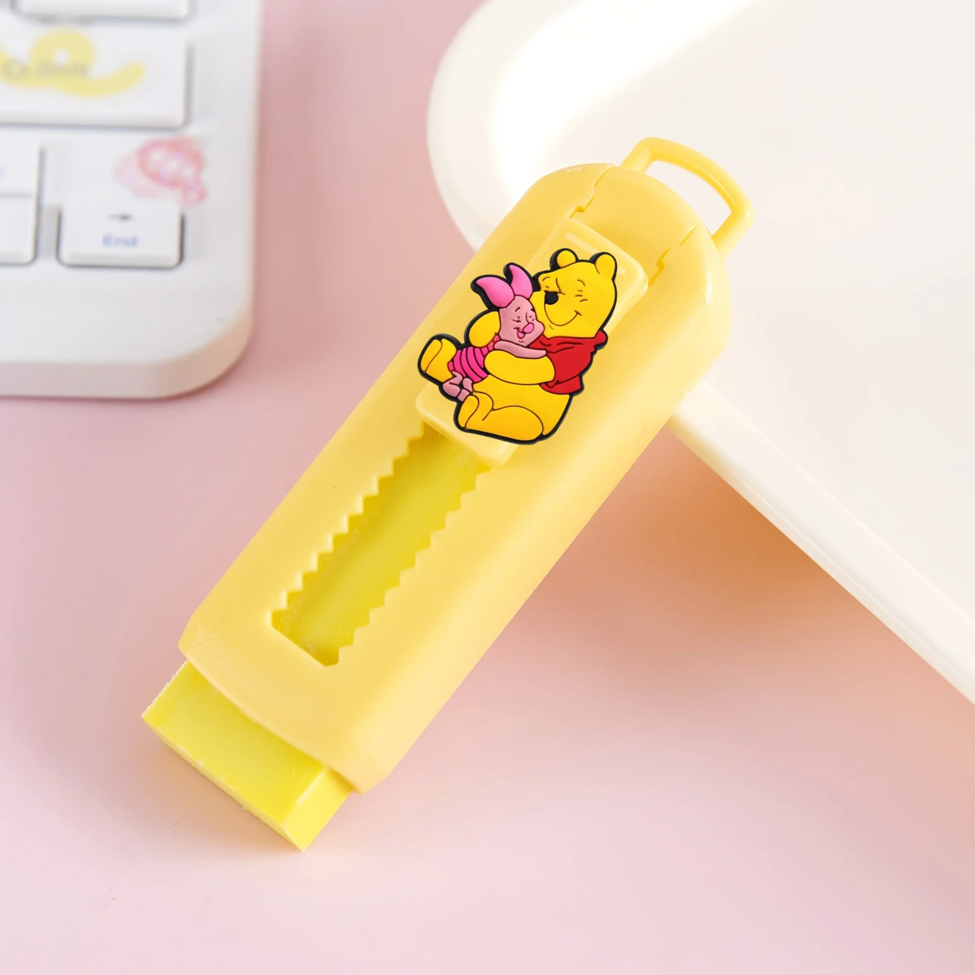 Kawaii ΠΠΈΠ½Π½ΠΈ-ΠΡΡ
, Π»Π°ΡΡΠΈΠΊ Ρ ΠΏΡΡ-ΠΏΡΡ
ΠΎΠΌ, ΠΌΡΠ»ΡΡΡΡΠ½ΡΠΉ Π½ΠΎΠ²ΡΠΉ ΡΠΊΠ·Π°ΠΌΠ΅Π½ Ρ ΠΌΠ΅Π΄ΠΎΠ²ΡΠΌ ΠΌΠ΅Π΄Π²Π΅Π΄Π΅ΠΌ, ΡΡΠ΅Π±Π½ΡΠΉ Ρ
ΡΠ΄ΠΎΠΆΠ΅ΡΡΠ²Π΅Π½Π½ΡΠΉ ΠΊΠ°ΡΠ°Π½Π΄Π°Ρ, ΠΏΡΠΈΠ½Π°Π΄Π»Π΅ΠΆΠ½ΠΎΡΡΠΈ Π΄Π»Ρ Π΄Π΅ΡΠ΅ΠΉ, ΡΠ΅ΠΌΠ°ΡΠΈΡΠ΅ΡΠΊΠΈΠΉ ΠΏΠΎΠ΄Π°ΡΠΎΠΊ Kawaii ΠΠΈΠ½Π½ΠΈ-ΠΡΡ
, Π»Π°ΡΡΠΈΠΊ Ρ ΠΏΡΡ-ΠΏΡΡ
ΠΎΠΌ, ΠΌΡΠ»ΡΡΡΡΠ½ΡΠΉ Π½ΠΎΠ²ΡΠΉ ΡΠΊΠ·Π°ΠΌΠ΅Π½ Ρ ΠΌΠ΅Π΄ΠΎΠ²ΡΠΌ ΠΌΠ΅Π΄Π²Π΅Π΄Π΅ΠΌ, ΡΡΠ΅Π±Π½ΡΠΉ Ρ
ΡΠ΄ΠΎΠΆΠ΅ΡΡΠ²Π΅Π½Π½ΡΠΉ ΠΊΠ°ΡΠ°Π½Π΄Π°Ρ, ΠΏΡΠΈΠ½Π°Π΄Π»Π΅ΠΆΠ½ΠΎΡΡΠΈ Π΄Π»Ρ Π΄Π΅ΡΠ΅ΠΉ, ΡΠ΅ΠΌΠ°ΡΠΈΡΠ΅ΡΠΊΠΈΠΉ ΠΏΠΎΠ΄Π°ΡΠΎΠΊ