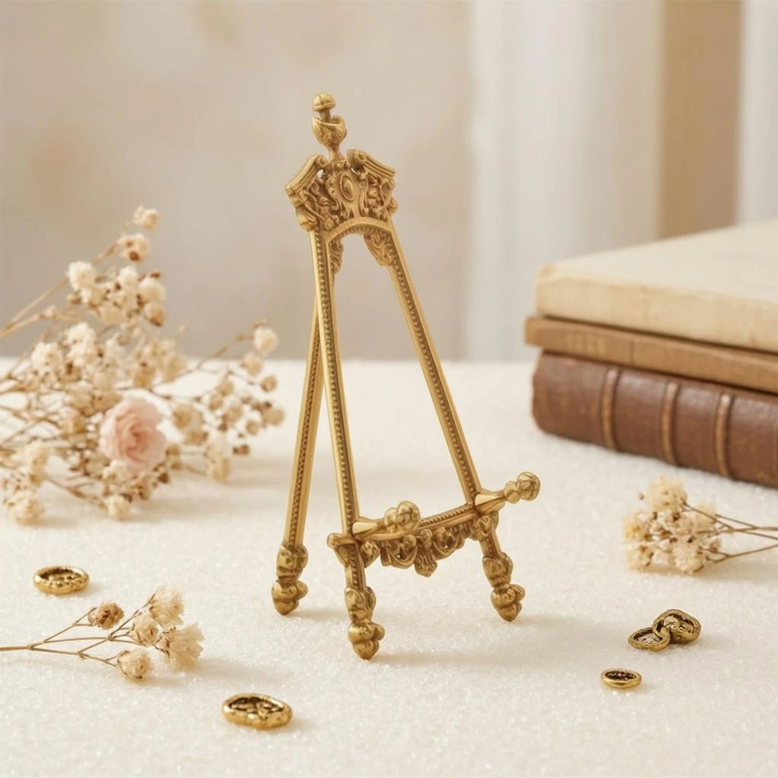 support-de-plateau-en-laiton-vintage-a-pieds-arrondis-orne-pour-assiettes-couronnees