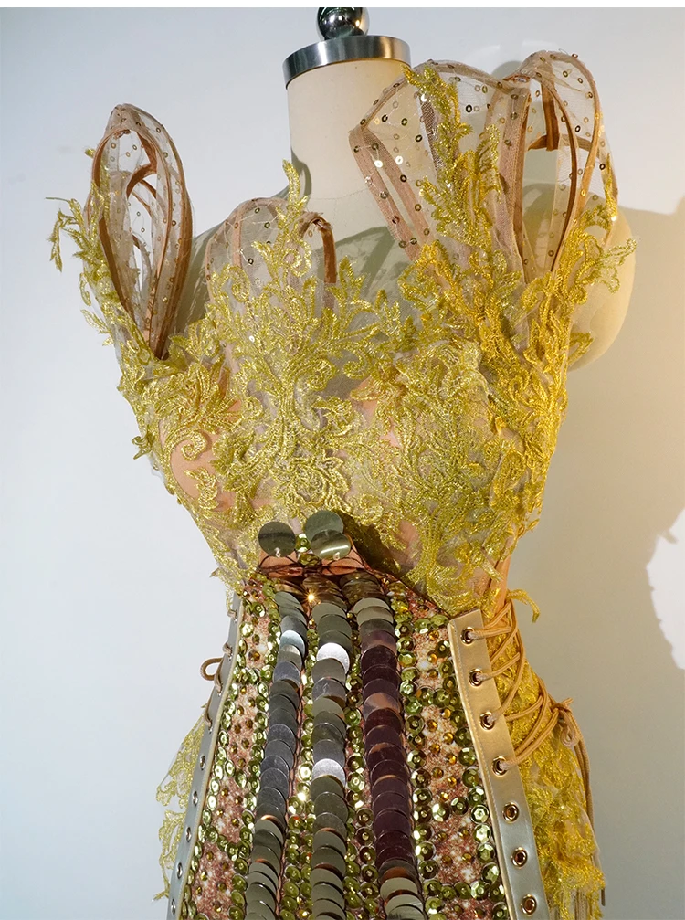 반짝이는 황금 스팽글이 있는 투피스 드레스 섹시한 등이없는 레이스 생일 파티 클럽 공연 및 휴일 축하 의상