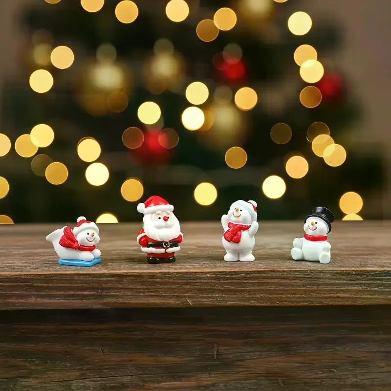 Mini Christmas Resin Figurine: Cute Santa Snowman Micro Landscape Desktop Home Decoration