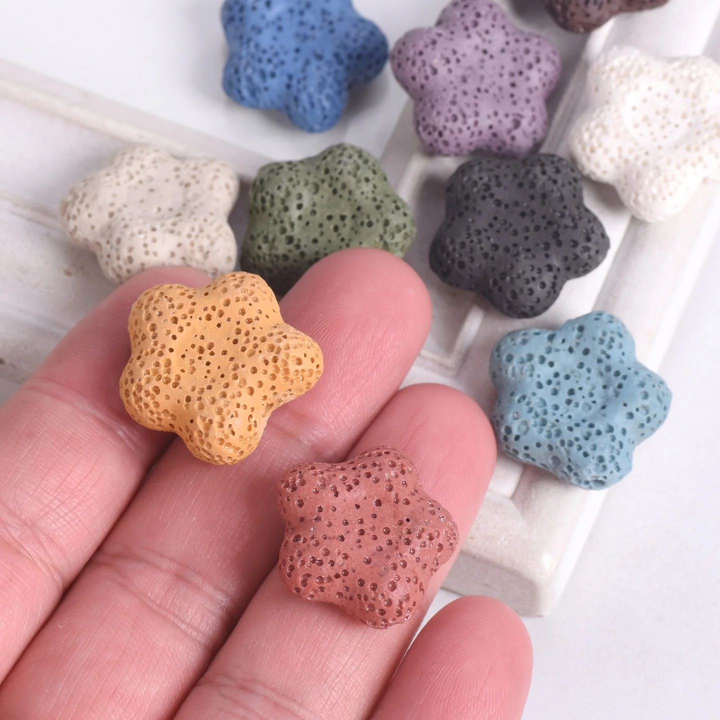 

5pcs Natural Volcano Lava Stone Flower Shape 21mm Loose Crafts Beads For Jewelry Making DIY Earring Findings