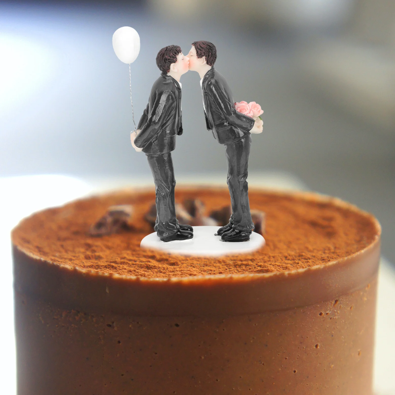 Fruit Cake Cakes Toppers Couple Figurine Cakes Toppers Wedding Collectibles Romance Gay Figurine Groom Groom Cake Decor