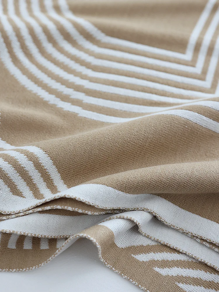 Nordic Geometric Knitted Blanket for Beds Modern Simplicity Sofa Cover Luxury Throw Blanket Home Decor Bed End Towel Soft Shawl