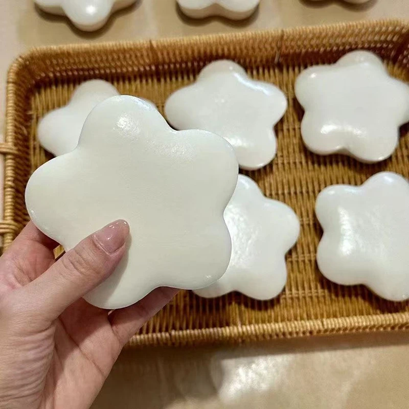 New Plum Blossom Steamed Chinese Sponge Cake Putty with Sticky, Malleable Texture and Slow Recovery Stress Relief Toy 2026 NEW