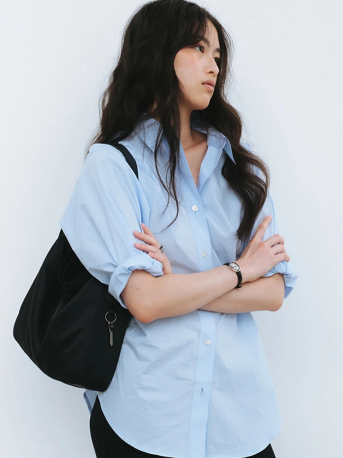 대용량 여성 핸드백 2024 신상 한국 스타일 출퇴근용 단색 숄더백 겨드랑이백 패션 트렌드 데일리룩